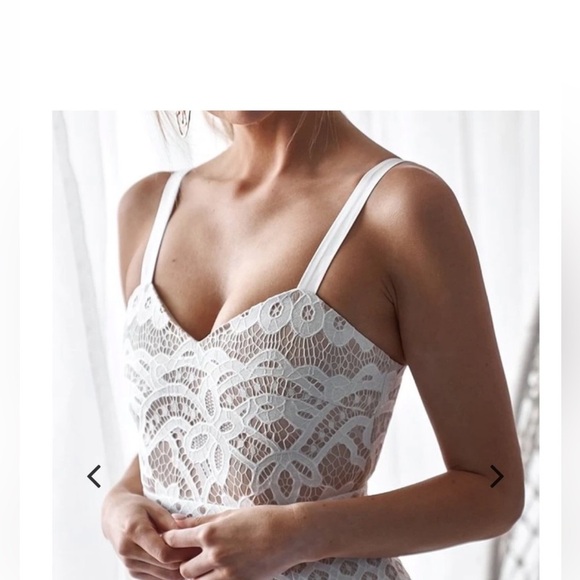 Two sisters The Label Floral Lace Ella Cocktail Party Dress Size 6 - Picture 4 of 11